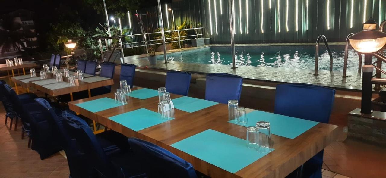 Paramount Tower Kozhikode Exterior photo