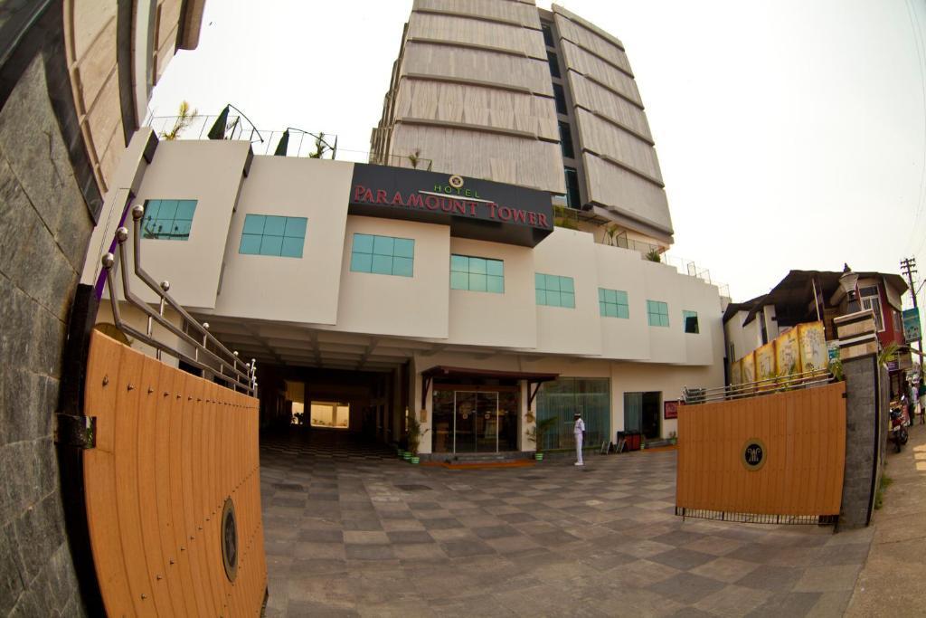 Paramount Tower Kozhikode Exterior photo